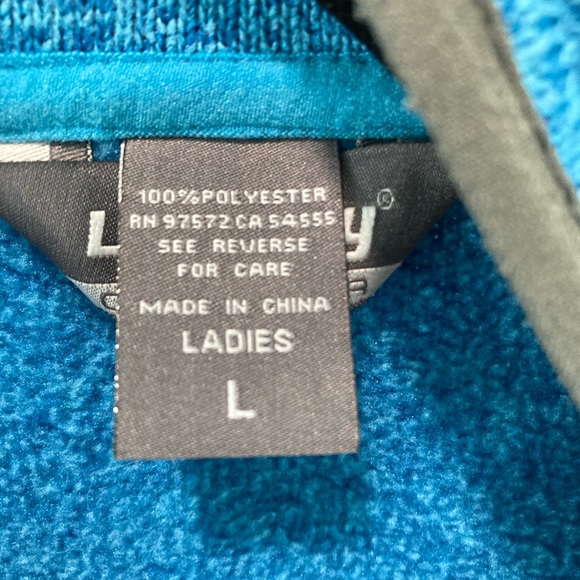 Land Away Outerwear
Bar Harbor Maine
Large - Picture 2 of 7